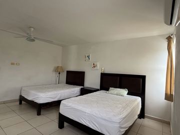 CASA AMUEBLADA EN RENTA EN FRACCIONAMIENTO LOS MEDANOS