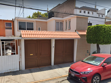 CASA EN VENTA EN C. VICENTE GARCIA GONZALEZ, GUSTAVO A. MADERO