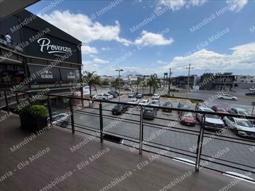 LOCAL COMERCIA PLAZA NIA, Escobedo.