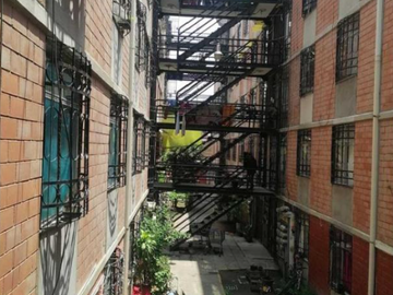 DEPARTAMENTO EN VENTA EN AV. INGENIERO EDUARDO MOLINA, GUSTAVO A. MADERO