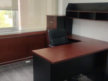 Oficina en Renta o Venta en Insurgentes 6C/1E - 2 Bodegas - Sala de juntas-130m2