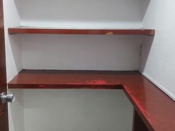 Oficina en Renta o Venta en Insurgentes 6C/1E - 2 Bodegas - Sala de juntas-130m2