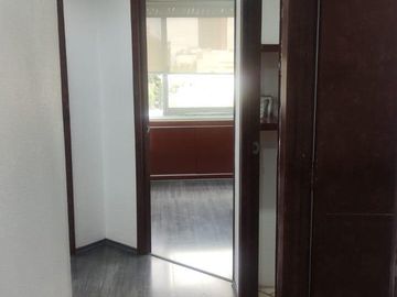 Oficina en Renta o Venta en Insurgentes 6C/1E - 2 Bodegas - Sala de juntas-130m2