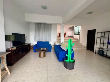 CASA EN VENTA EN TLALPAN