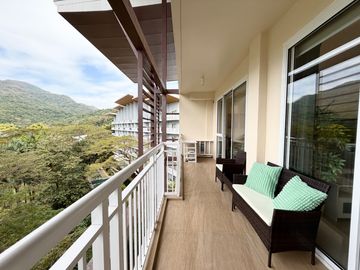 Pico de Loro, Nasugbu, Batangas: 2BR Unit for Sale!