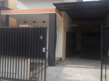 DIJUAL RUMAH STRATEGIS – DEKAT KAMPUS BRAWIJAYA , LOWOKWARU, KOTA