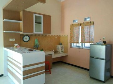 DIJUAL RUMAH STRATEGIS – DEKAT KAMPUS BRAWIJAYA , LOWOKWARU, KOTA