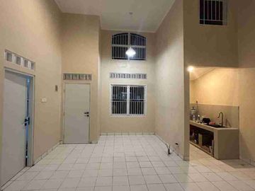 dijual rumah siap huni luas 96 jalan lebar citra raya Cikupa Tangerang