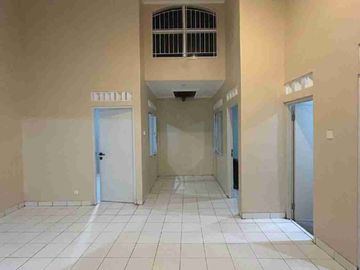 dijual rumah siap huni luas 96 jalan lebar citra raya Cikupa Tangerang