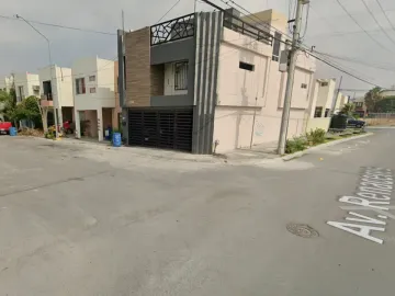 CASA EN REMATE BANCARIO EN RENACERES RESIDENCIAL APODACA NUEVO LEON