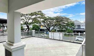 Di jual  Rumah Mewah, Nyaman, siap huni, Kota Wisata, kab. Bogor.