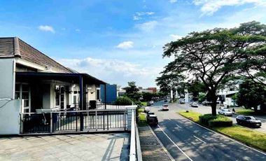 Di jual  Rumah Mewah, Nyaman, siap huni, Kota Wisata, kab. Bogor.