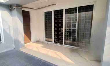 Di jual  Rumah Mewah, Nyaman, siap huni, Kota Wisata, kab. Bogor.