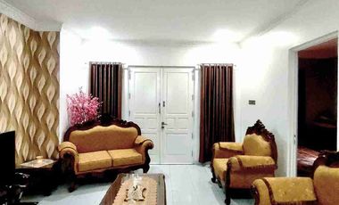 Di jual  Rumah Mewah, Nyaman, siap huni, Kota Wisata, kab. Bogor.