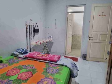 Di jual  Rumah Mewah, Nyaman, siap huni, Kota Wisata, kab. Bogor.