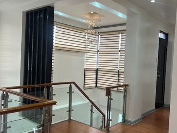 4 Bedrooms Single Detached House and Lot for Sale in Greenheights Village Paranaque - JB