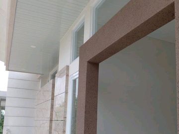 RON.A2443 RUMAH DHARMAHUSADA INDAH BARAT SURABAYA KAWASAN PREMIUM