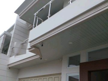 RON.A2443 RUMAH DHARMAHUSADA INDAH BARAT SURABAYA KAWASAN PREMIUM