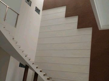 RON.A2443 RUMAH DHARMAHUSADA INDAH BARAT SURABAYA KAWASAN PREMIUM
