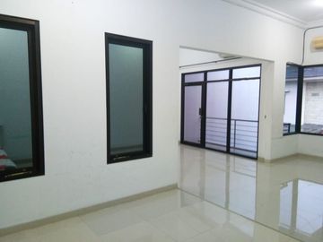 Rumah Griya Asri, Pakuwon City, New