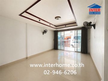 Two-story townhome, 16 sq.wa., Fa Rangsit Village, Khlong 4, near HomePro Market Village Rangsit, Soi Fa Soi 10, Kanchanaphisek Road, Thanyaburi, Path