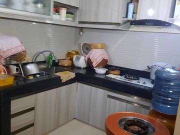 rumah bagus lokasi strategis di kelapa gading
