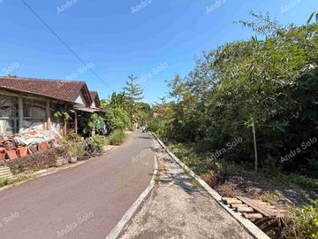 tanah mojosongo jebres dekat ringroad Jayawijaya
