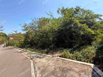 tanah mojosongo jebres dekat ringroad Jayawijaya