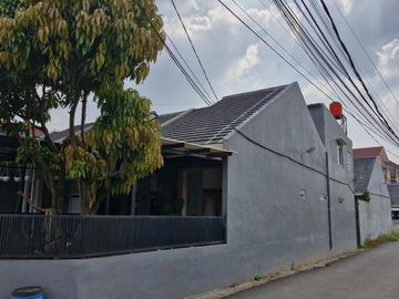 DIJUAL MURAH RUMAH ARCAMANIK KOTA BANDUNG STRATEGIS POSISI HOOK