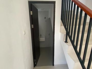 Jual TAKE OVER 2LT LT105 di Graha Laras Sentul dkt Pemda Cibinong Bogor