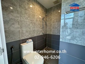 Two-story townhome, 20.1 sq.wah, M-Life Village, Lam Luk Ka-Khlong 4, near Isuzu Siam City Lam Luk Ka Co., Ltd., AC Market, Soi Lam Luk Ka 53, Lam Luk