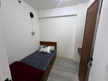 Sewa Apartemen 2BR Furnished - Tower Geranium  - Fasilitas lengkap - Minimal 3 Bulanan - Free IPL