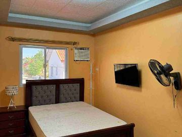 3 Storey House and Lot with 3 Bedrooms and 2 T&B