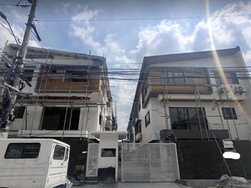 For Sale! Single Attached House and Lot in Don Antonio Heights QC-AJCQ