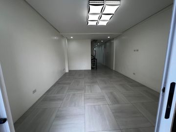 For Sale! Kamuning QC Brandnew Townhouse with 4 Bedroom 15.5M -AJCQ