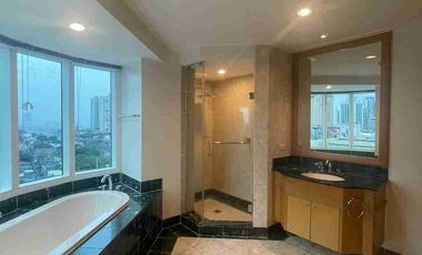 3BR FOR LEASE IN LUNA TOWER