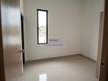 RUMAH 2 LANTAI samping Gereja Pantekosta – BENGKONG, BATAM