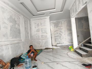Rumah SIAP HUNI 200 M UIN Ciputat cirendeu