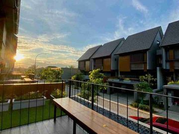 Dijual Rumah Di Greenwich BSD Tangerang Selatan design Tropical Modern
