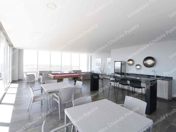 Departamento de 2 habitaciones en el piso 15 en venta, residencial Nidum, edificio con amenidades como alberca, gimnasio, roof top, a 5 minutos de Tec de Monterrey, Ibero y Angelópolis.
