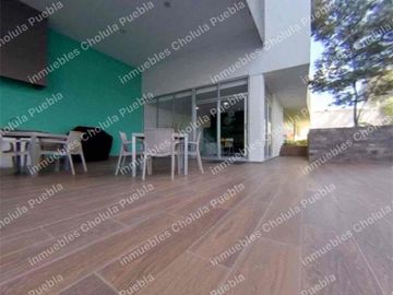 Departamento de 2 habitaciones en el piso 15 en venta, residencial Nidum, edificio con amenidades como alberca, gimnasio, roof top, a 5 minutos de Tec de Monterrey, Ibero y Angelópolis.