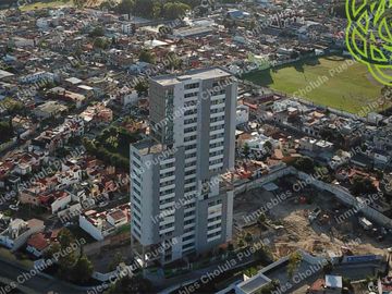 Departamento de 2 habitaciones en el piso 15 en venta, residencial Nidum, edificio con amenidades como alberca, gimnasio, roof top, a 5 minutos de Tec de Monterrey, Ibero y Angelópolis.