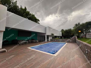 Departamento de 2 habitaciones en el piso 15 en venta, residencial Nidum, edificio con amenidades como alberca, gimnasio, roof top, a 5 minutos de Tec de Monterrey, Ibero y Angelópolis.