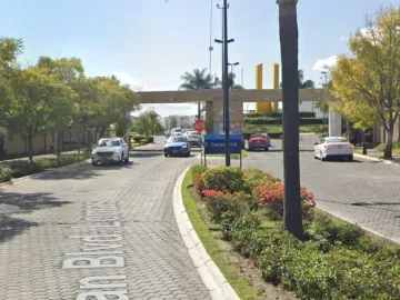 REMATO CASA EN LOMAS DE ANGELOPOLIS, PUEBLA ADJUDICADA