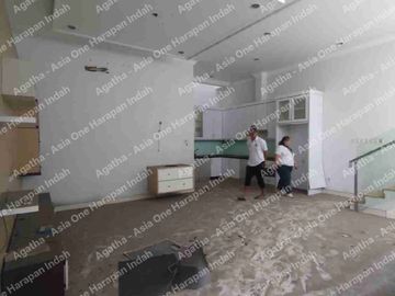 Rumah siap huni Jakarta Timur di Kayu Putih