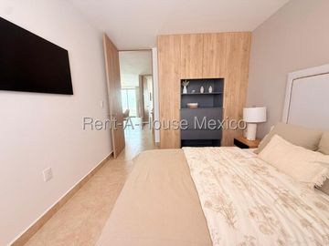 Zaru Departamento en venta de 2 recámaras con jardín opcional y seguridad 24/7 QH905