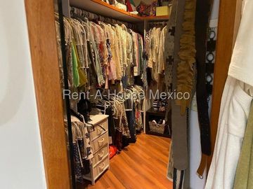 Departamento en Venta en Alvaro Obregón, Lomas de Santa Fe CMB 27-17.