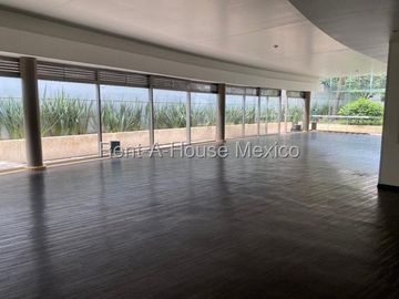 Departamento en Venta en Alvaro Obregón, Lomas de Santa Fe CMB 27-17.
