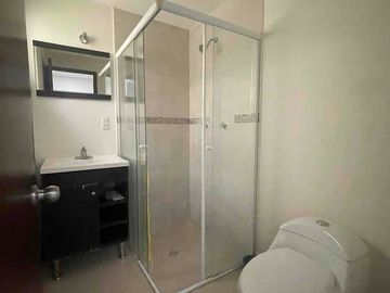 SUPER OPORTUNIDAD DE INVERSIÓN EN CUERNA CASA SEMINUEVA EN VENTA