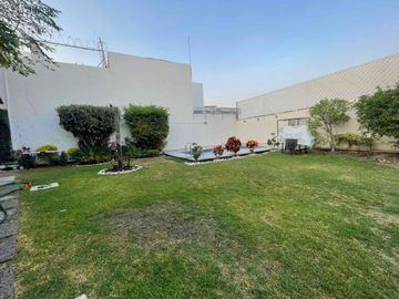 SUPER OPORTUNIDAD DE INVERSIÓN EN CUERNA CASA SEMINUEVA EN VENTA